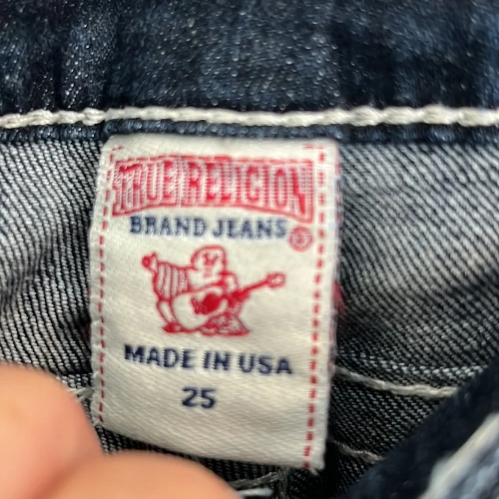 NWOT-True Religion Knee Length Short - Picture 8 of 10